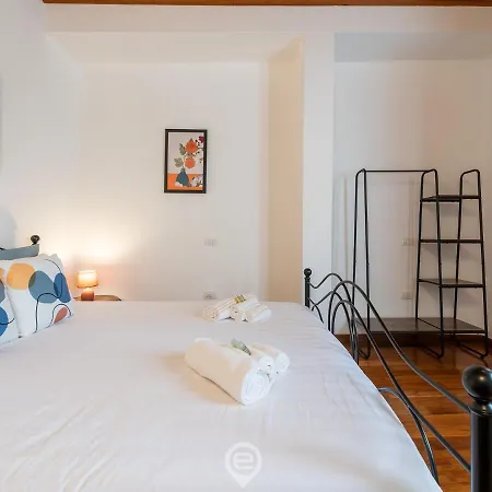La Terrazza Della Marina Apartment